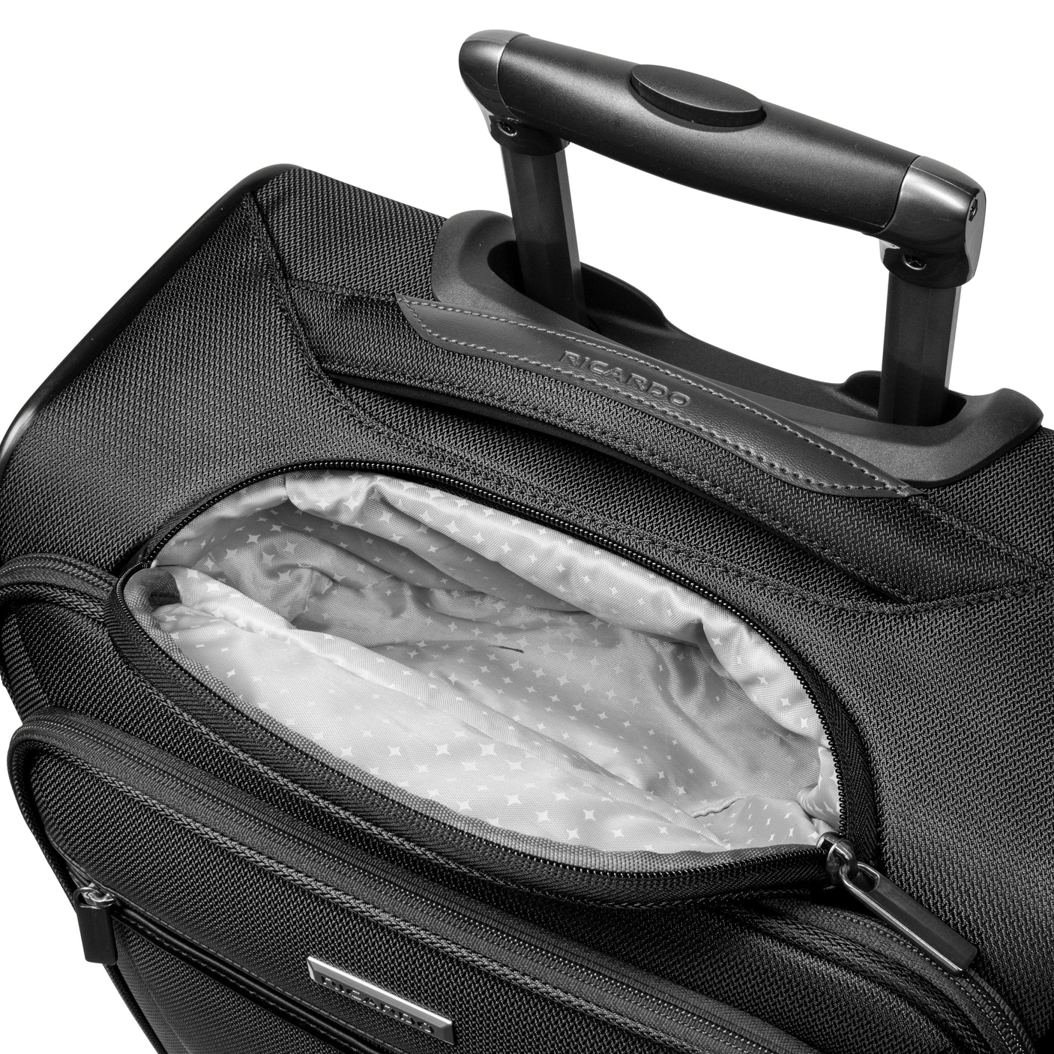 Avalon Softside 2-Piece Set (20" Carry-on & 24" Medium Checked) - Image 4