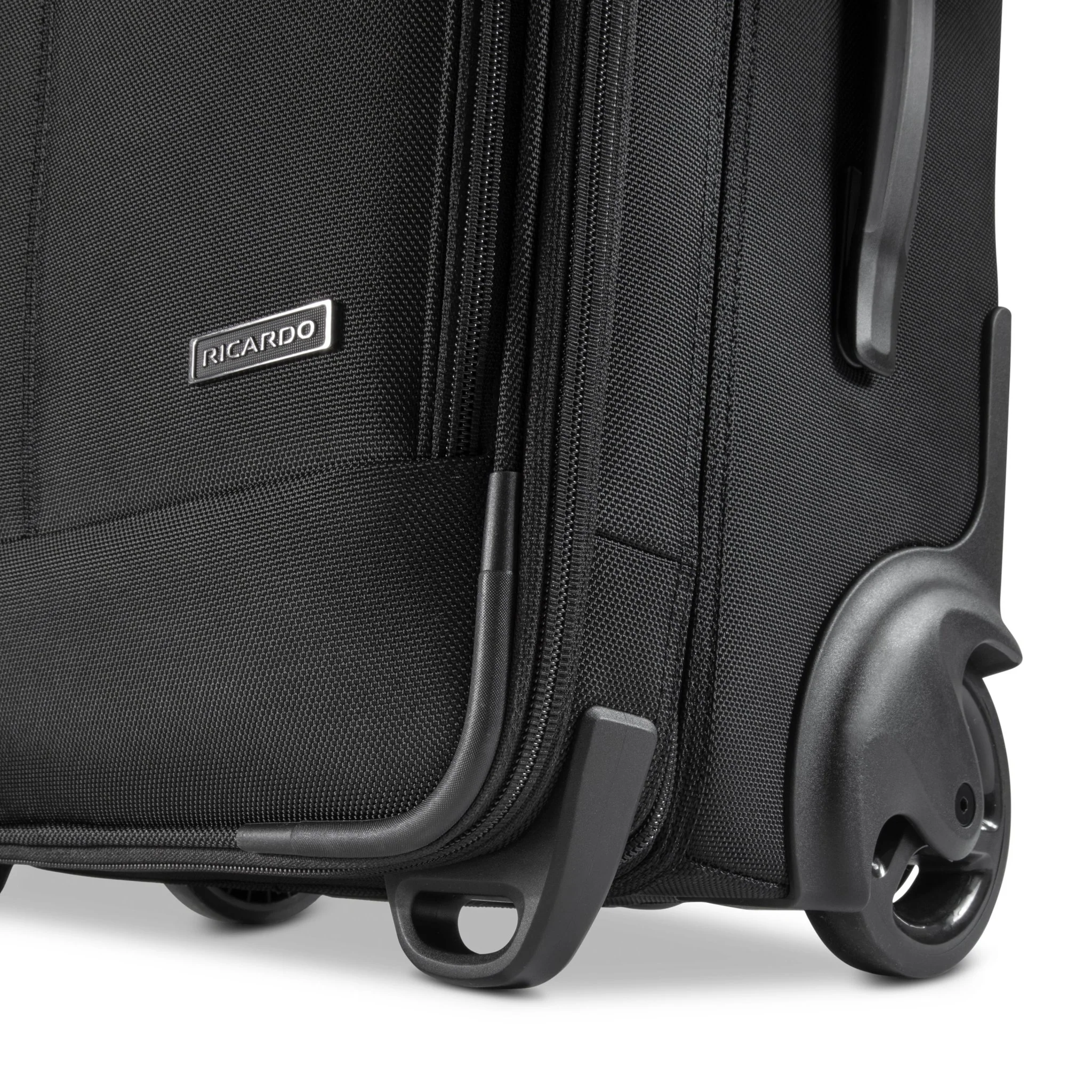 Flight Essentials Softside Carry-On, Black (Member Exclusive) - Image 22