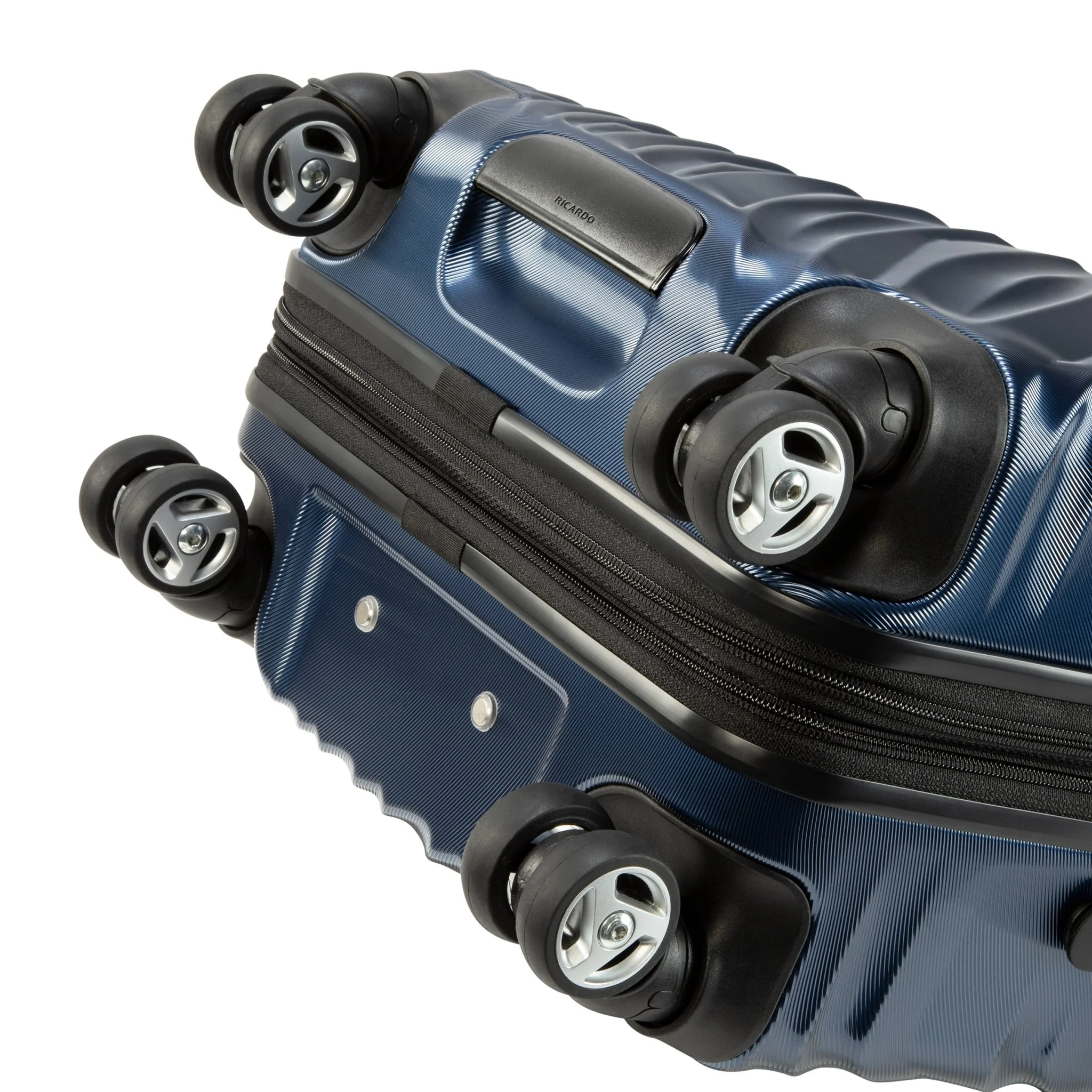 Laguna Hardside Carry-On Expandable Spinner - Image 11