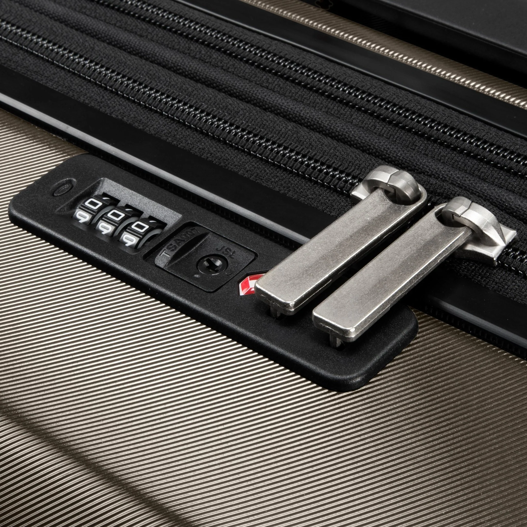 Melrose Hardside Carry-On Expandable Spinner - Image 20