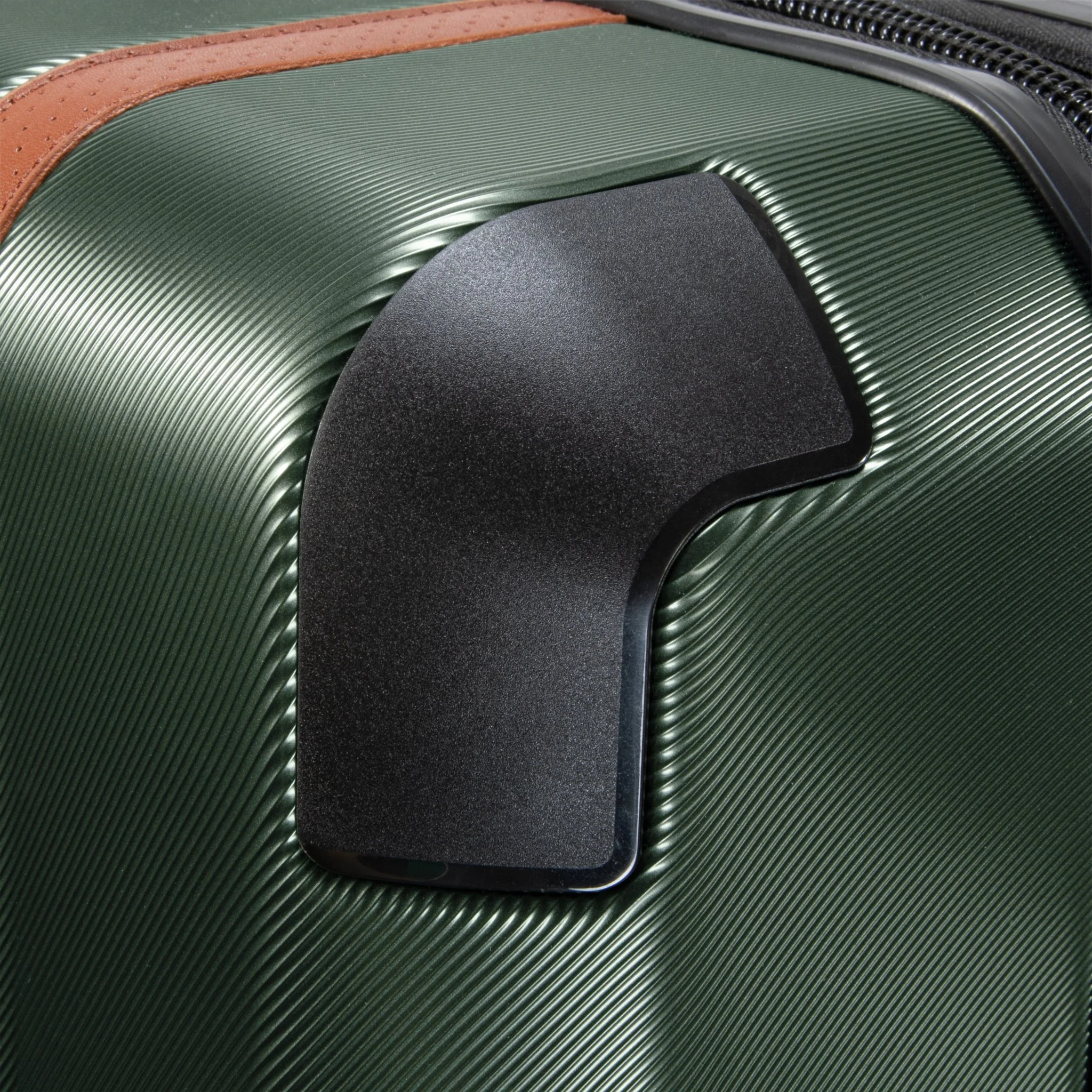 Montecito 2.0 Hardside Medium Check-in Expandable Spinner - Image 8