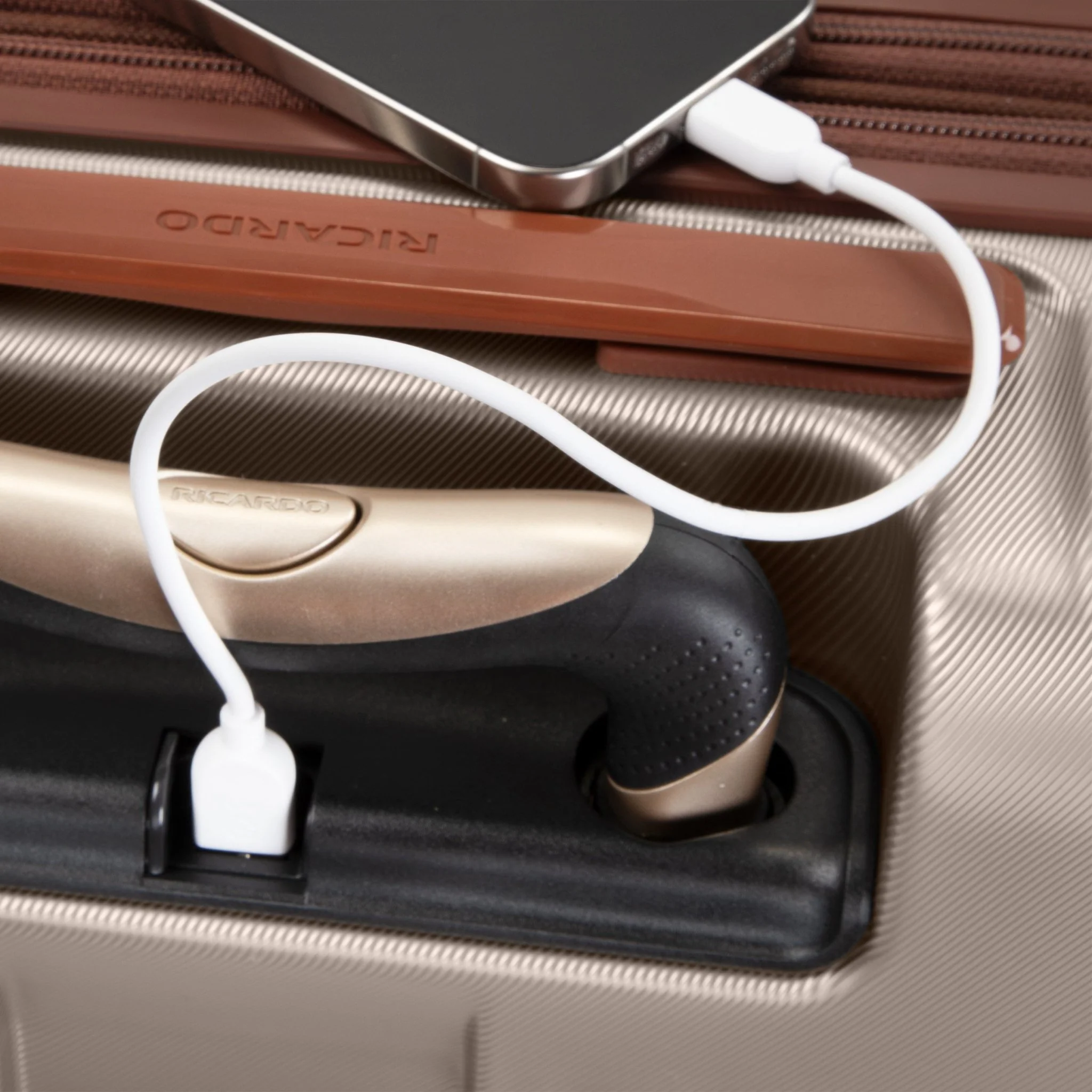 Montecito 2.0 FastAccess™ Front-Opening Hardside Carry-On Expandable Spinner - Image 26