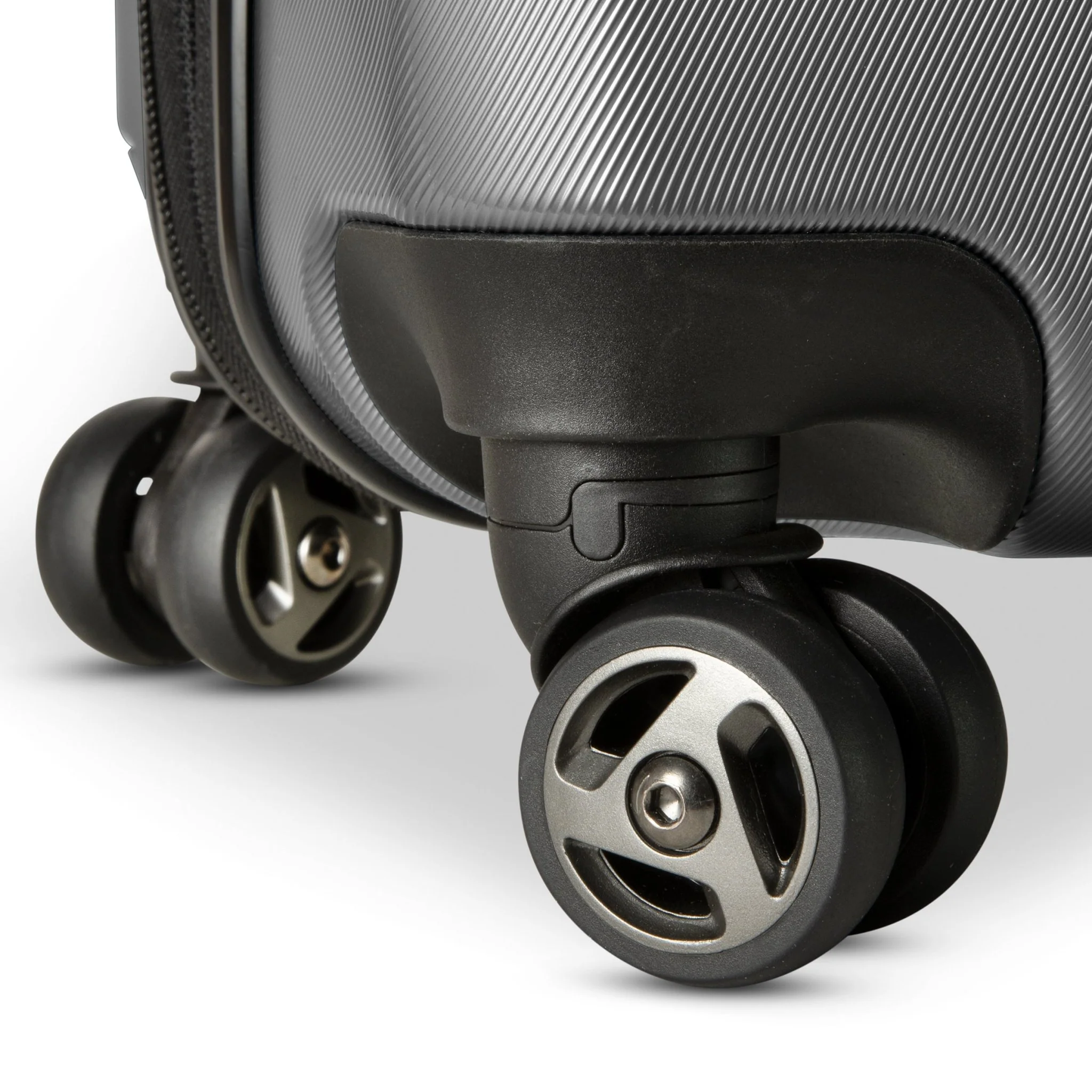 Oceano Hardside Medium Check-In Expandable Spinner - Image 17