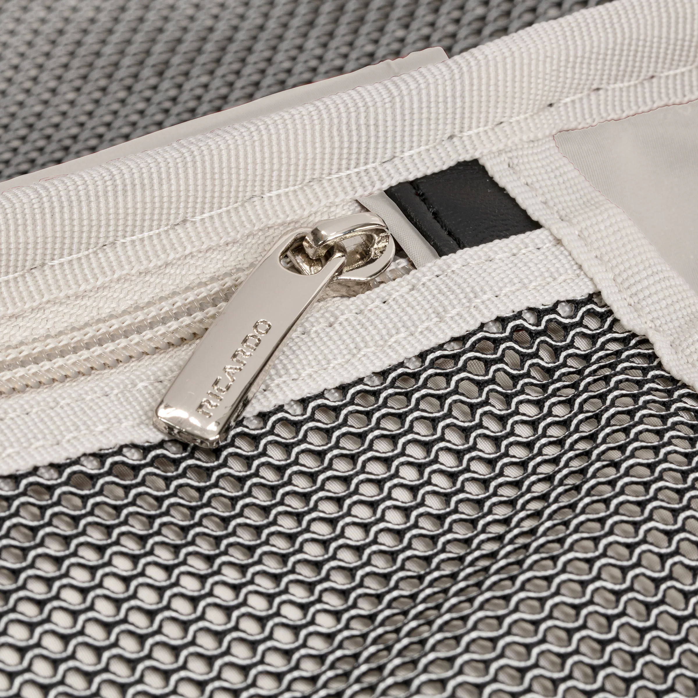 Rodeo Drive 2.0 Hardside Large Check-In Expandable Spinner (Member Exclusive) - Image 39